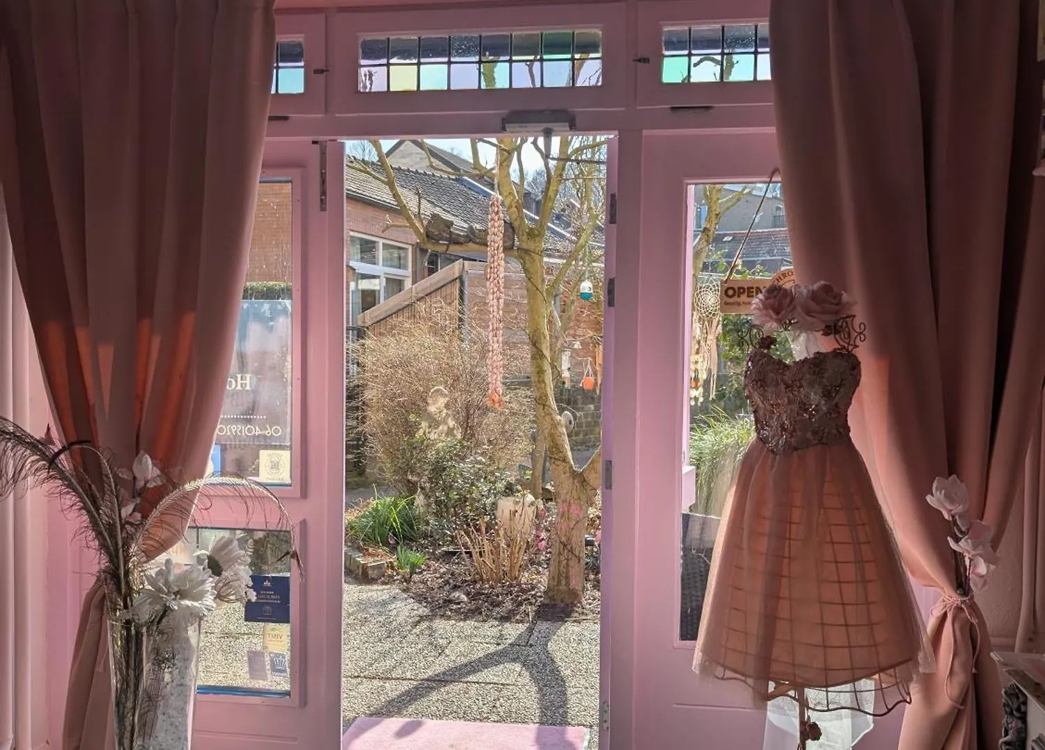 **  Hotel B&B Lela Valkenburg aan de Geul هولندا
