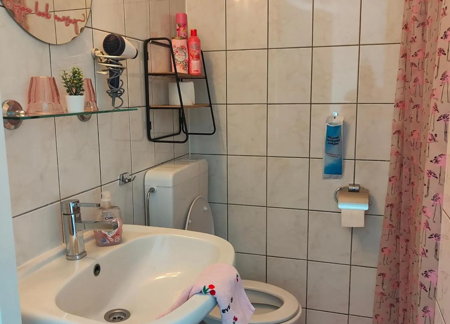 Hotel B&B Lela Valkenburg aan de Geul 2*,